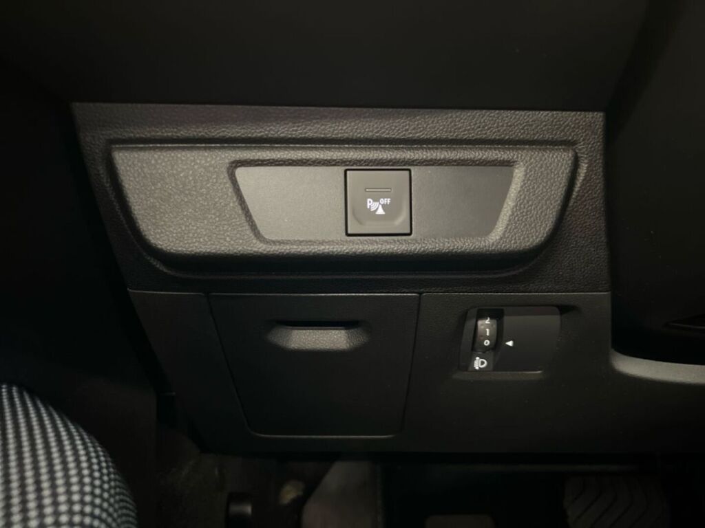 Dacia Sandero 2022 Harmaa