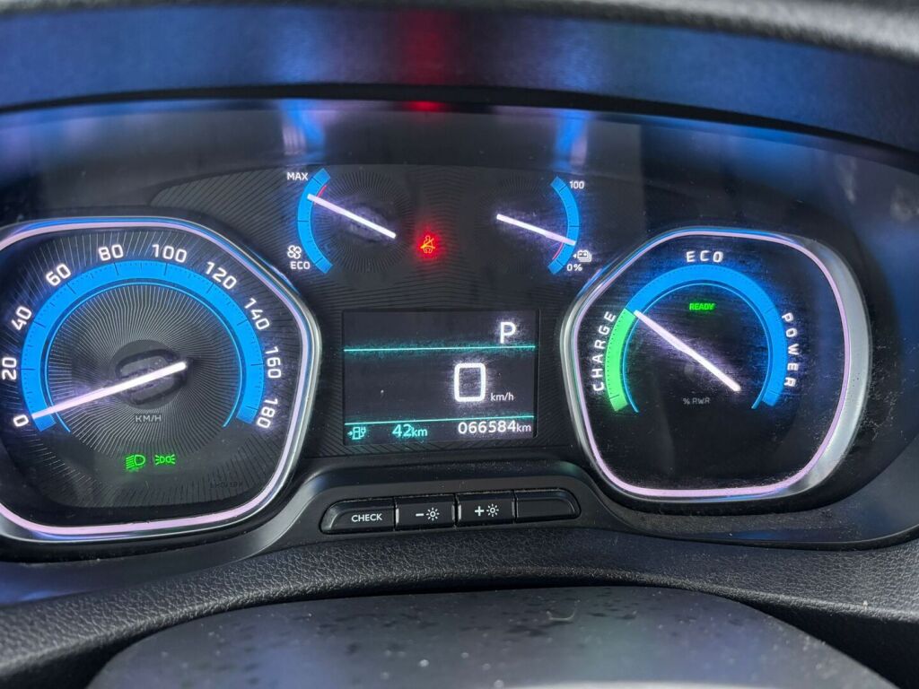 Citroen e-Jumpy 2022 Valkoinen