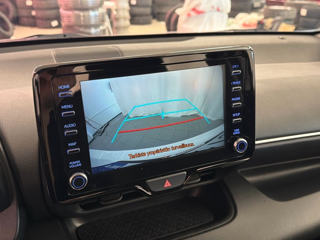 Toyota Yaris 2022 Valkoinen