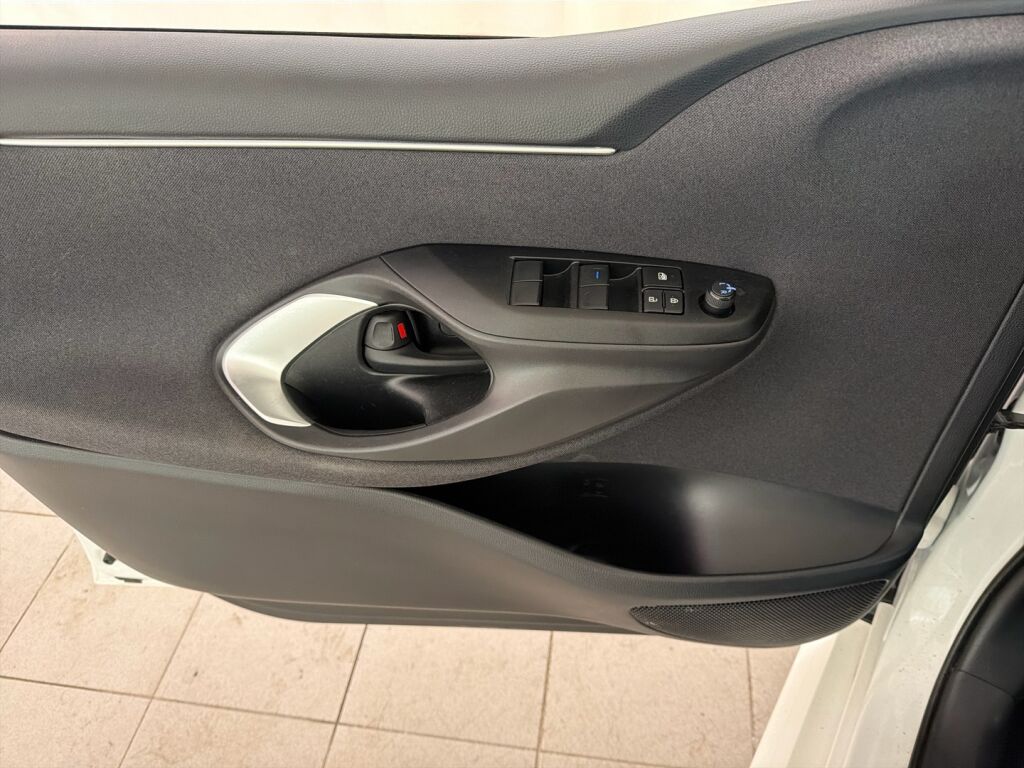 Toyota Yaris 2022 Valkoinen