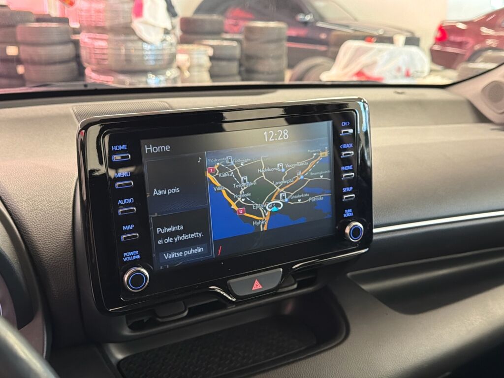 Toyota Yaris 2022 Valkoinen