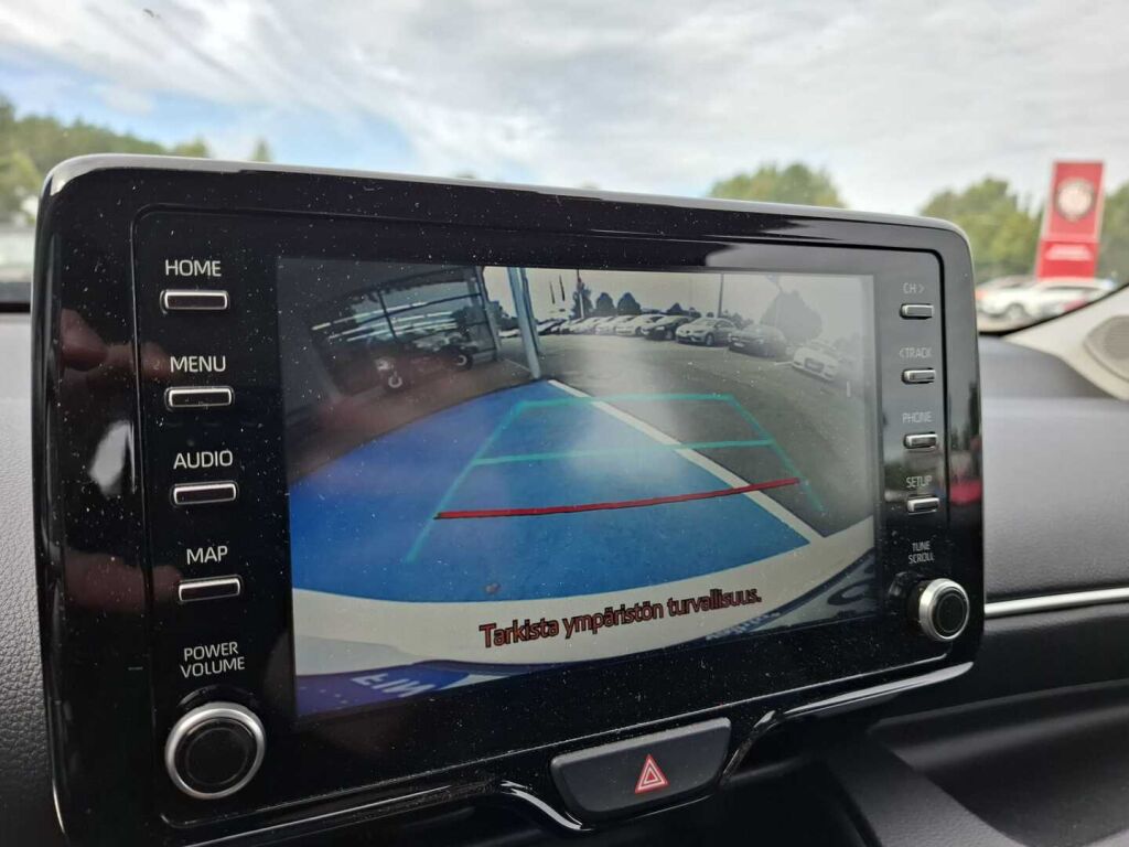 Toyota Yaris 2022 Valkoinen
