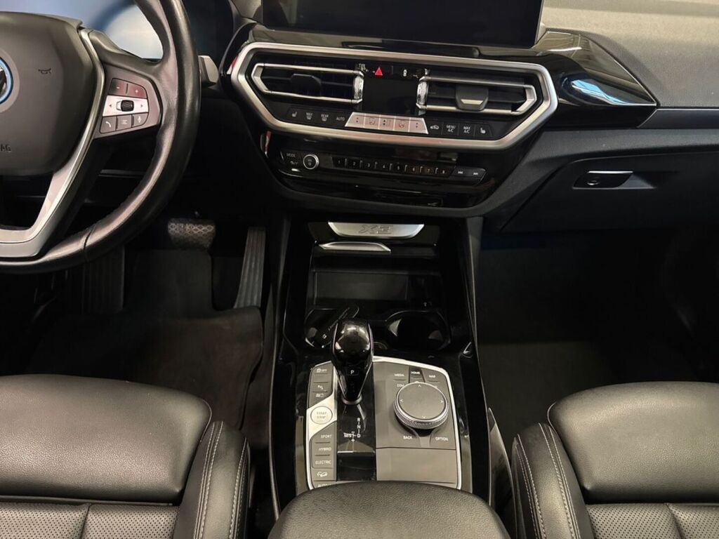 BMW X3 2022 Musta