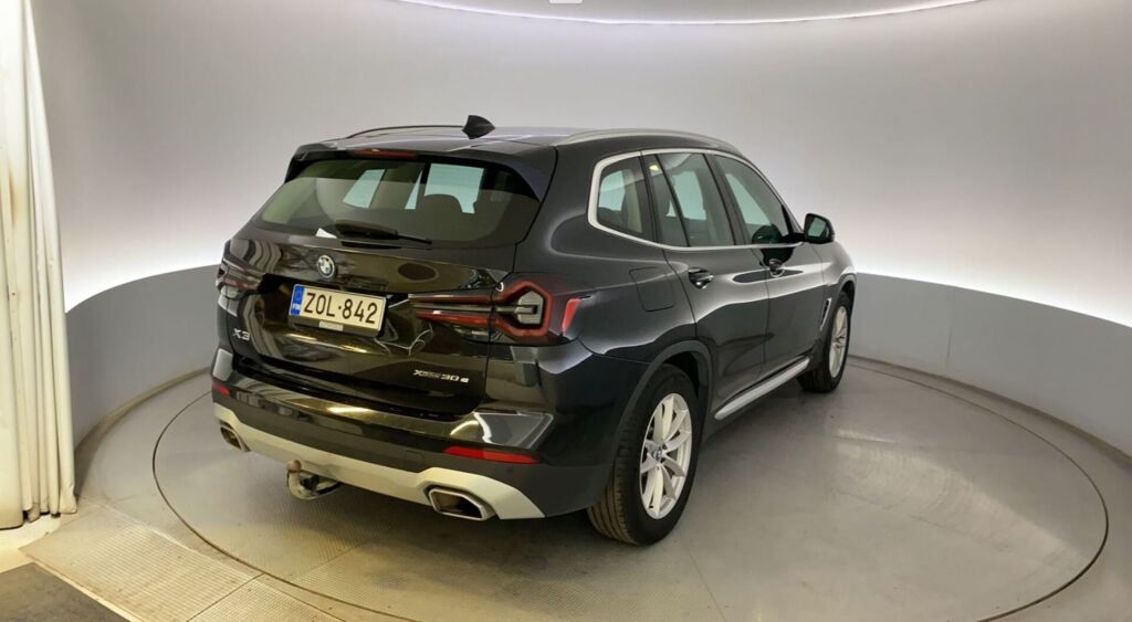 BMW X3 2022 Musta