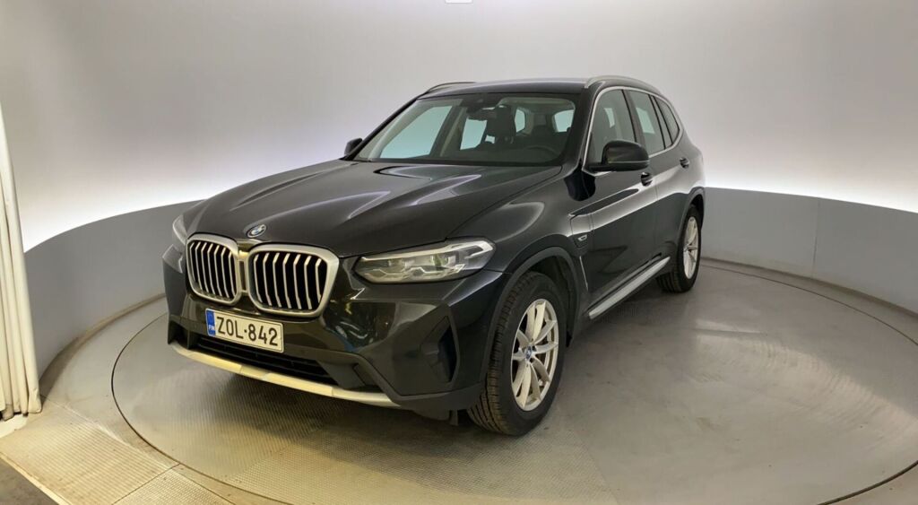 BMW X3 2022 Musta