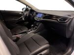Opel Astra 2022 Valkoinen
