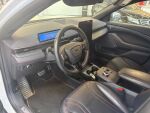 Ford Mustang Mach-E 2022 Valkoinen