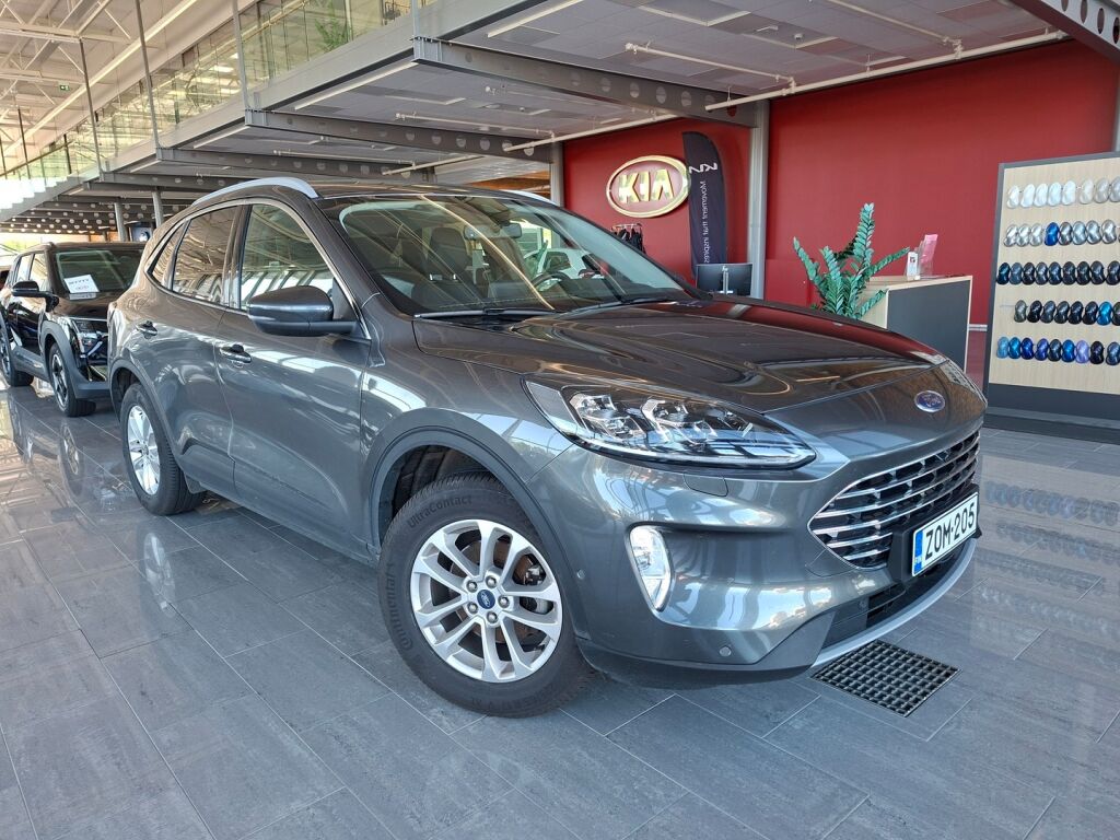 Ford Kuga 2022 Harmaa