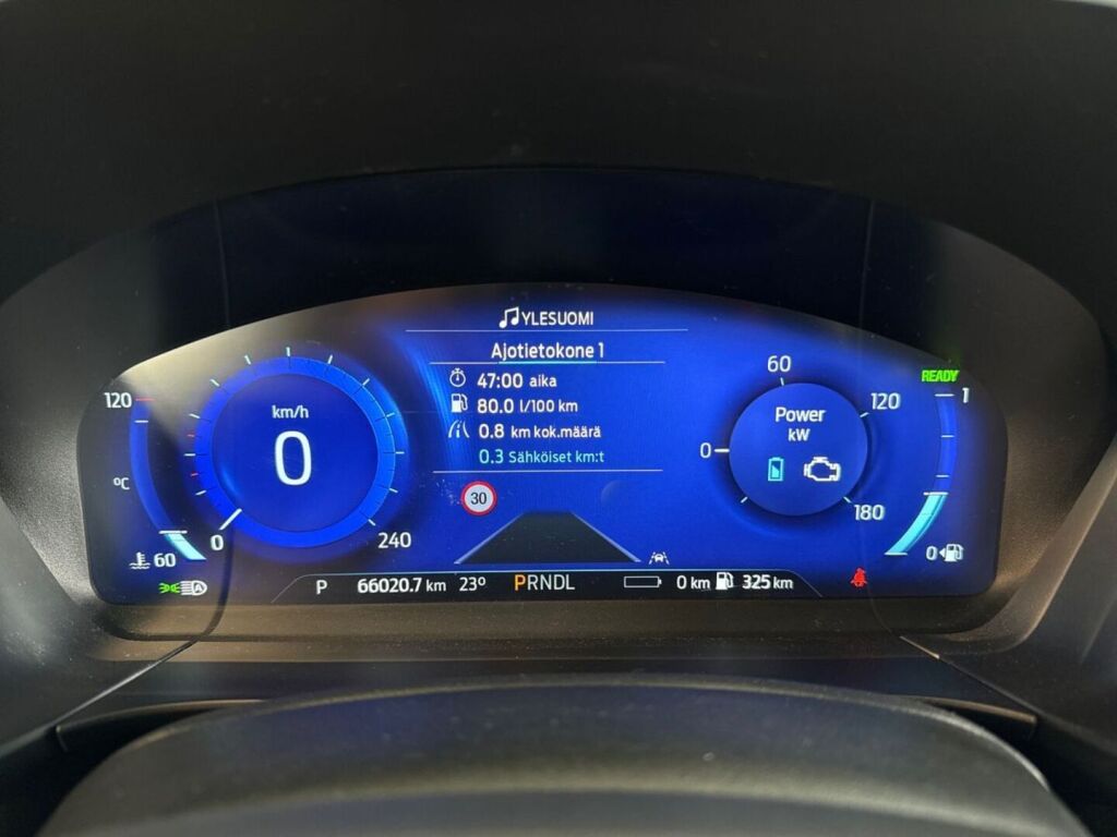 Ford Kuga 2022 Harmaa
