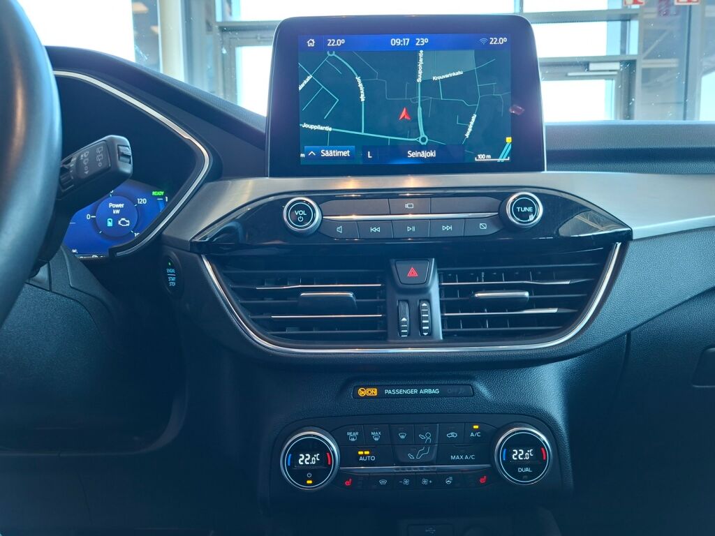 Ford Kuga 2022 Harmaa