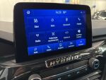Ford Kuga 2022 Valkoinen