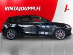Ford Focus 2022 Musta