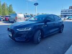 Ford Focus 2022 Musta