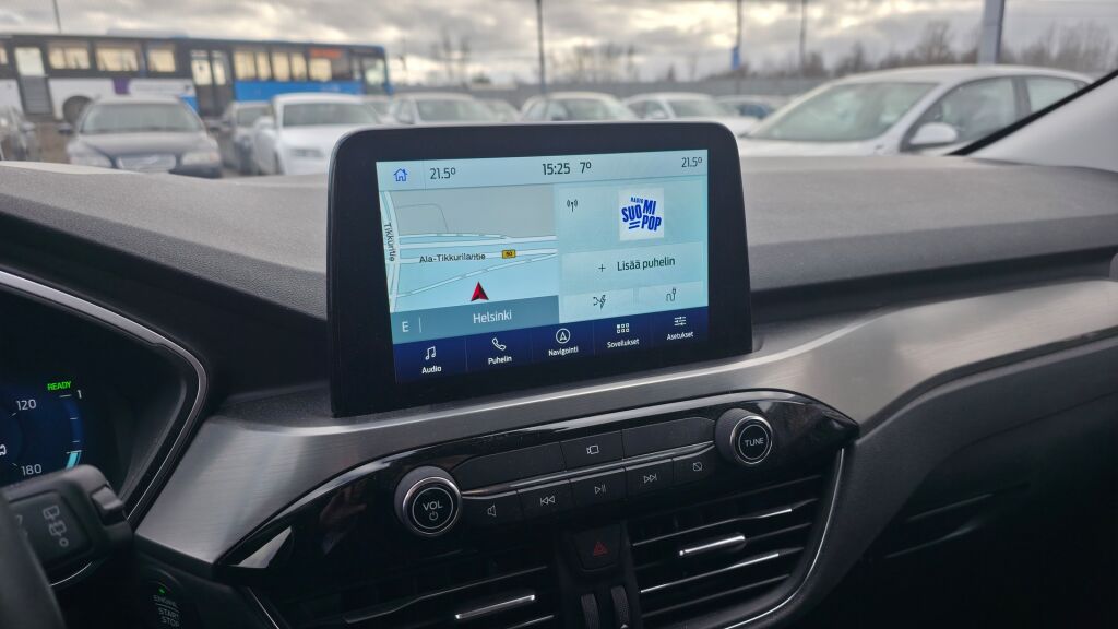 Ford Kuga 2022 Punainen