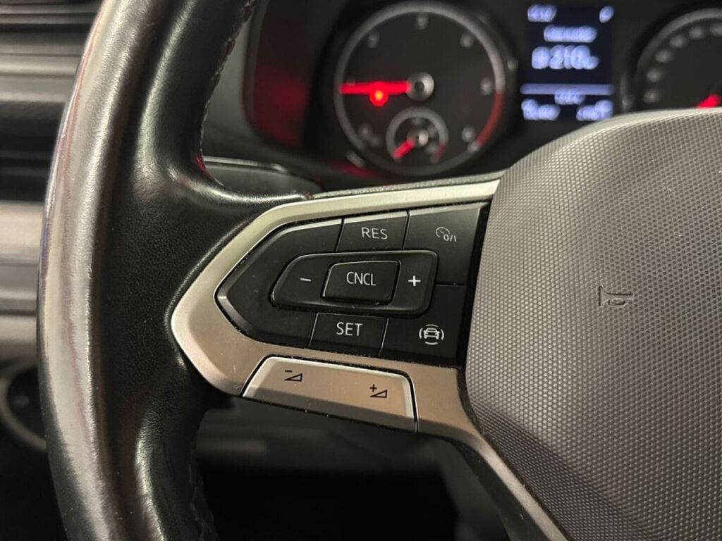 Volkswagen Transporter 2022 Harmaa