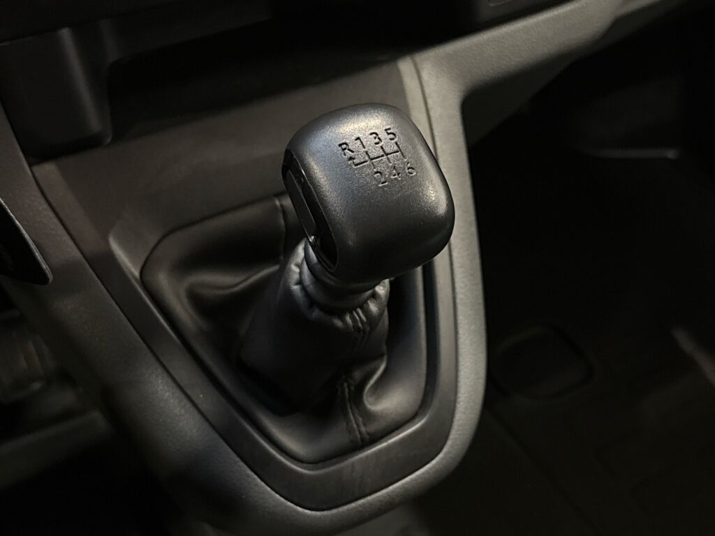 Peugeot Expert 2022 Valkoinen