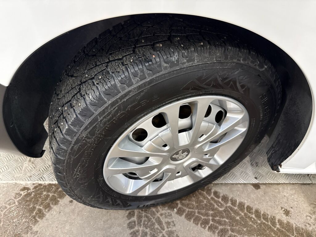 Peugeot Expert 2022 Valkoinen