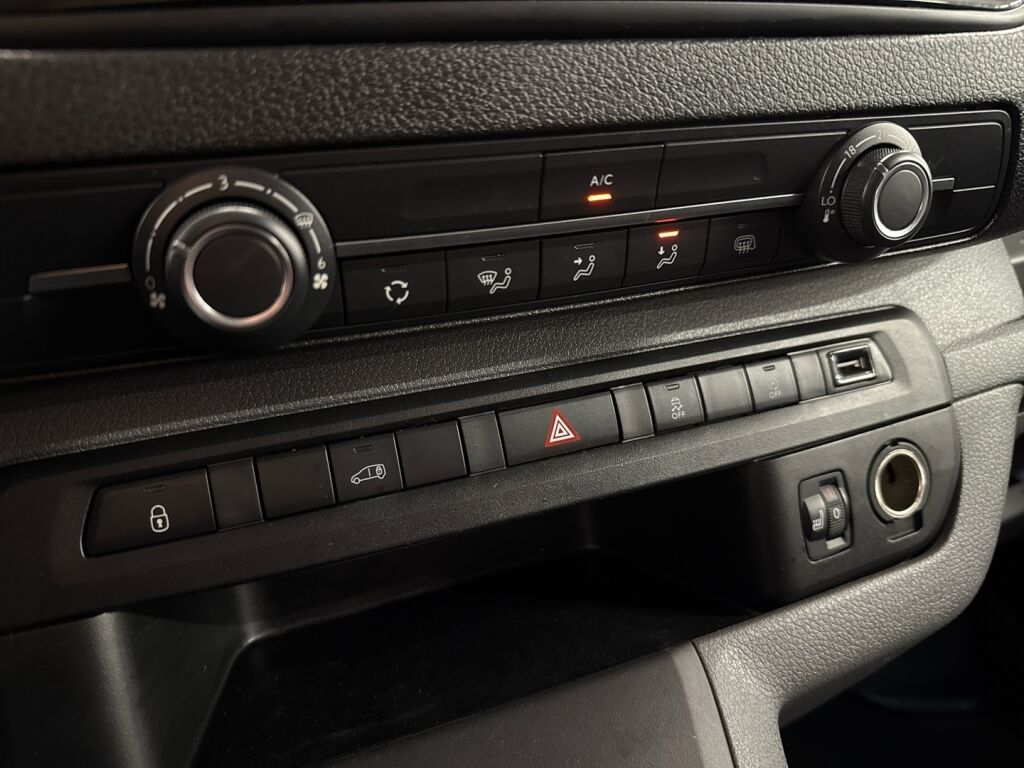 Peugeot Expert 2022 Valkoinen