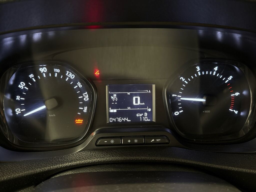 Peugeot Expert 2022 Valkoinen