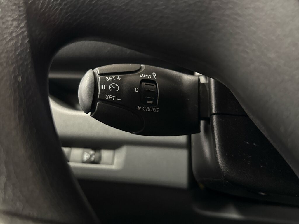 Peugeot Expert 2022 Valkoinen