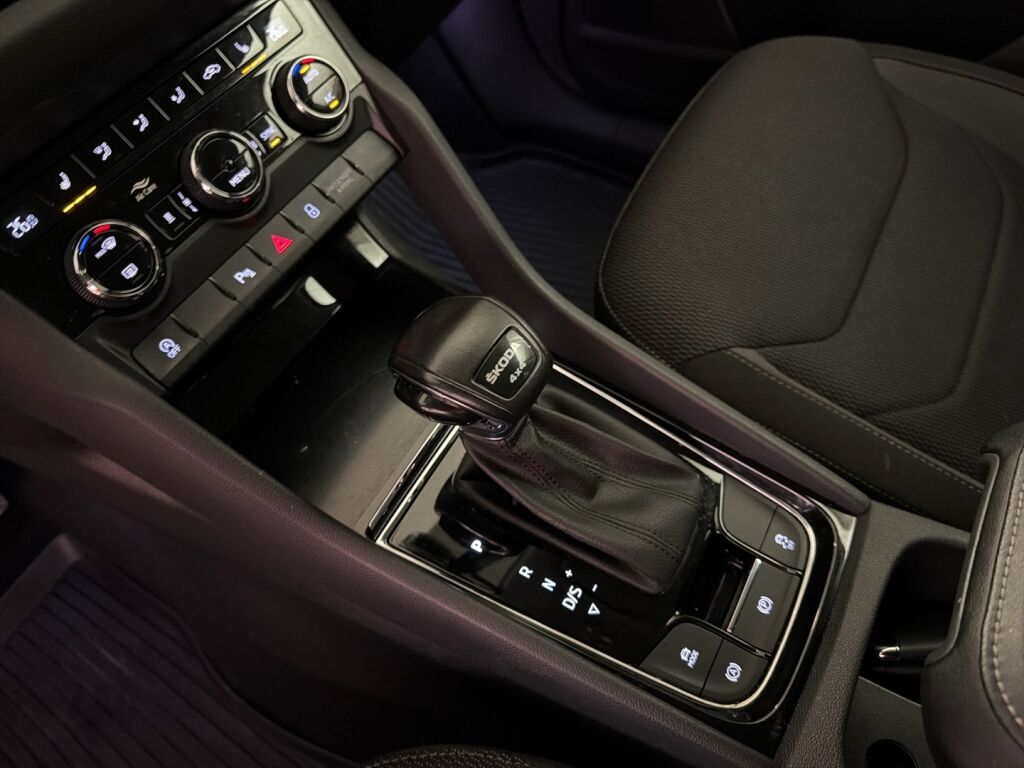 Skoda Kodiaq 2022 Harmaa