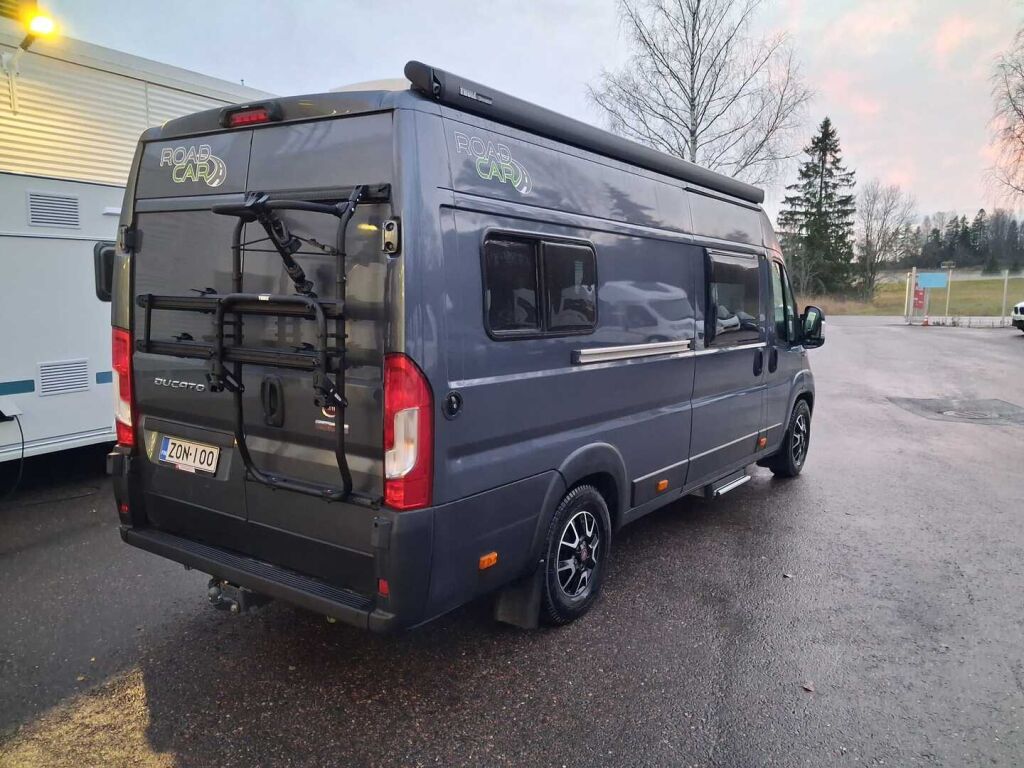 Pössl ROADCAR VAN R 640 2022 Harmaa