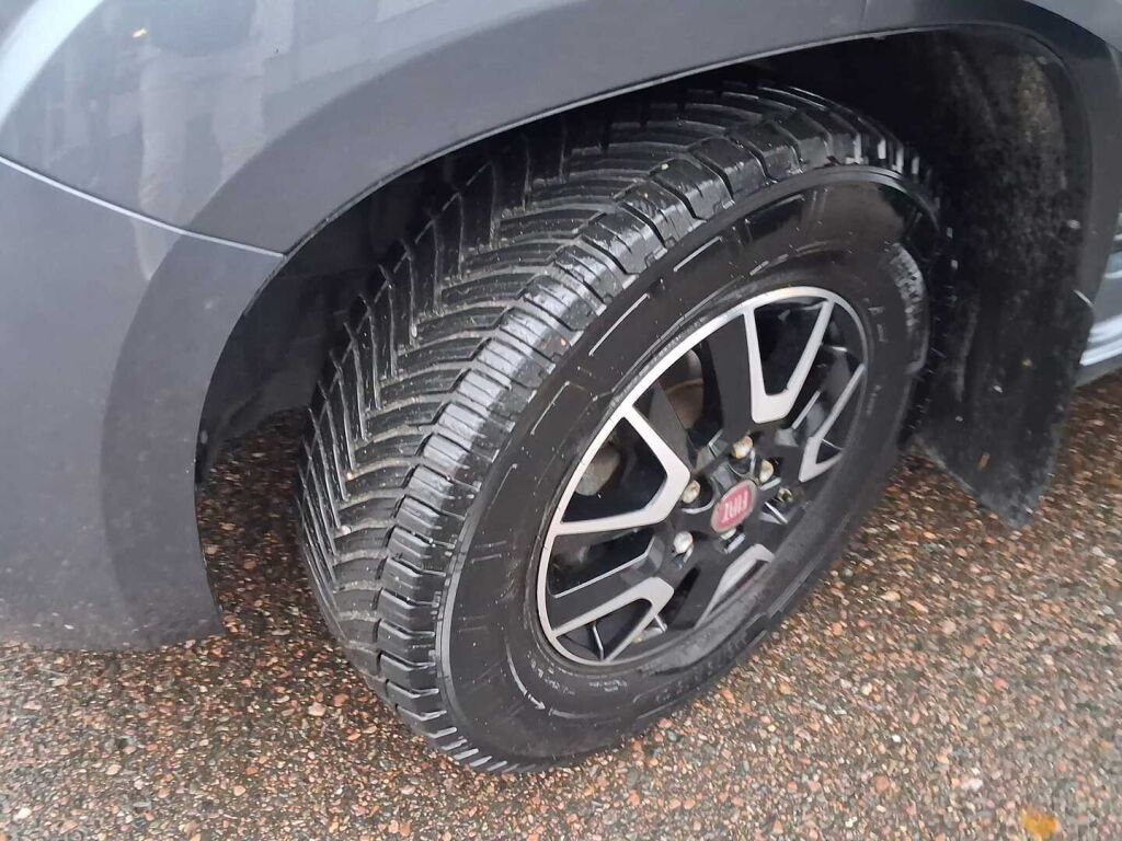 Pössl ROADCAR VAN R 640 2022 Harmaa