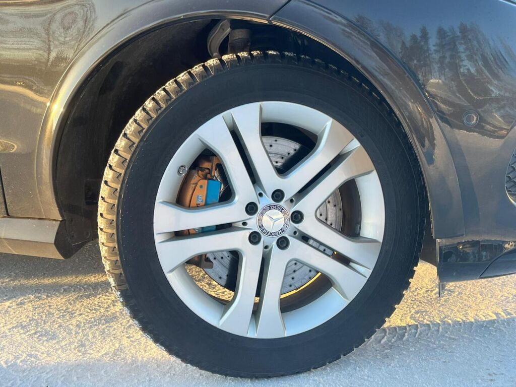 Mercedes-Benz GLE 2017 Musta