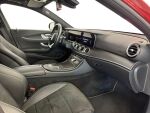 Mercedes-Benz E 2021 Punainen