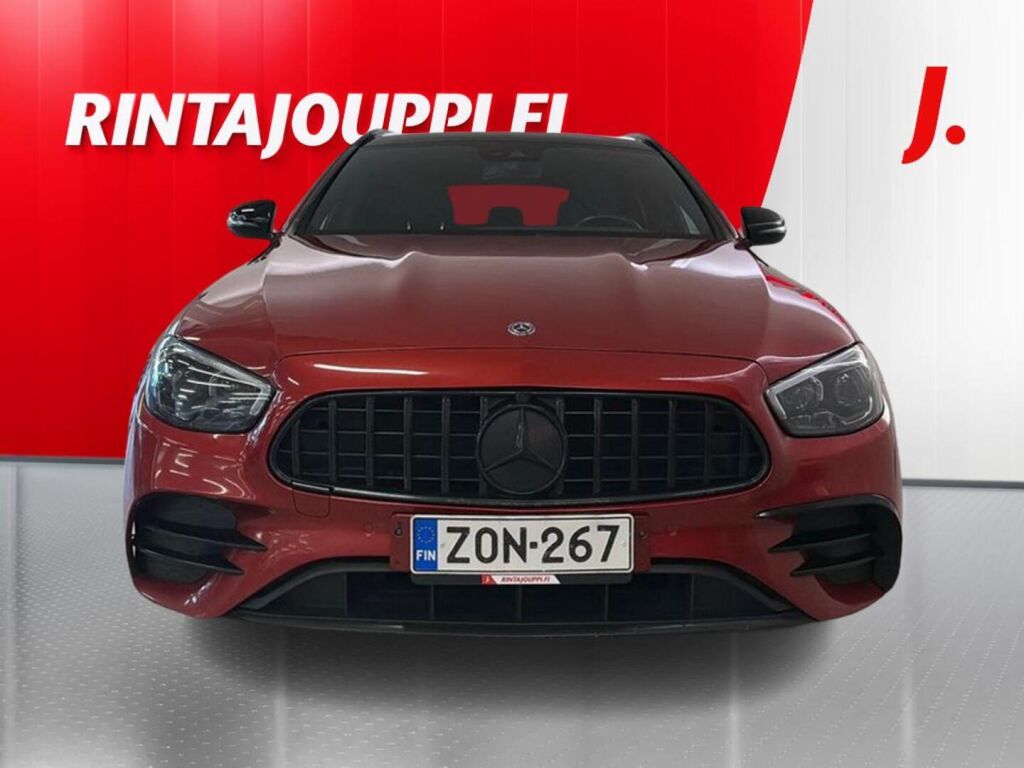 Mercedes-Benz E 2021 Punainen