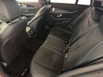 Mercedes-Benz E 2021 Punainen