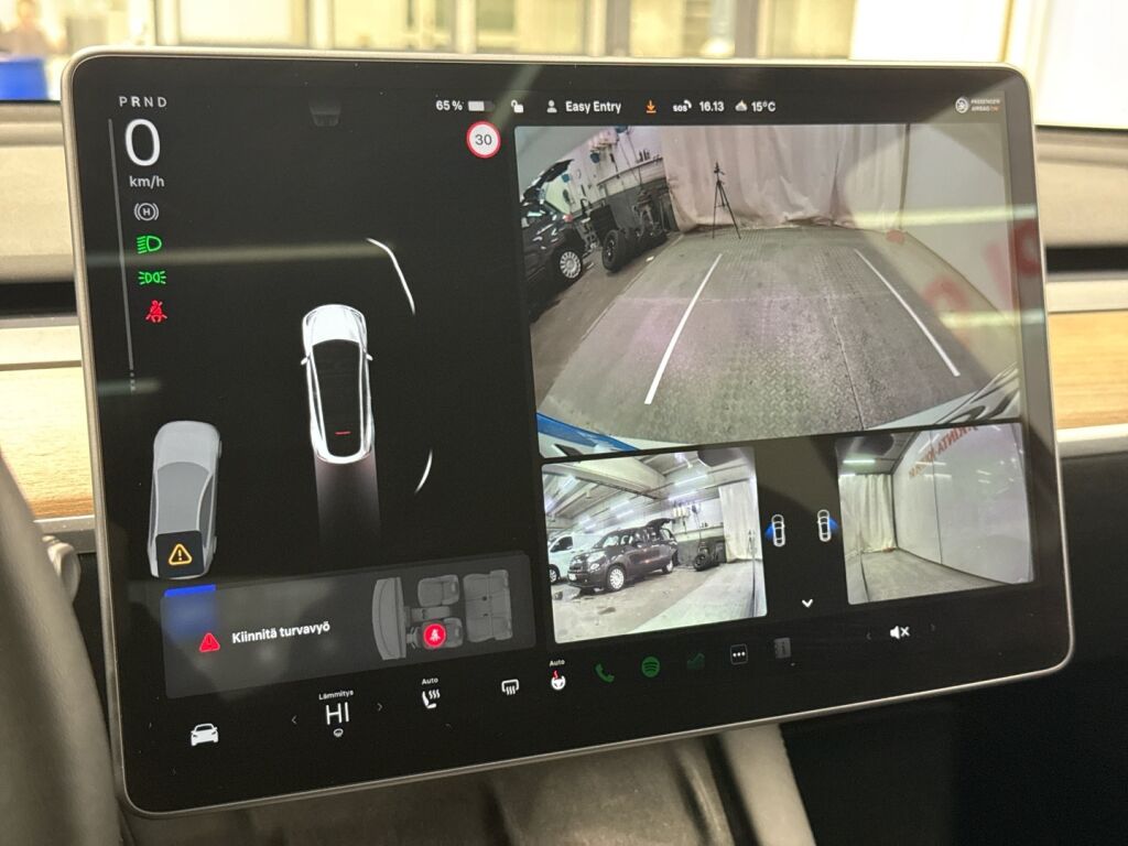 Tesla Model Y 2022 Valkoinen