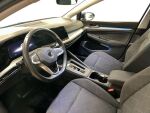 Volkswagen Golf 2022 Sininen