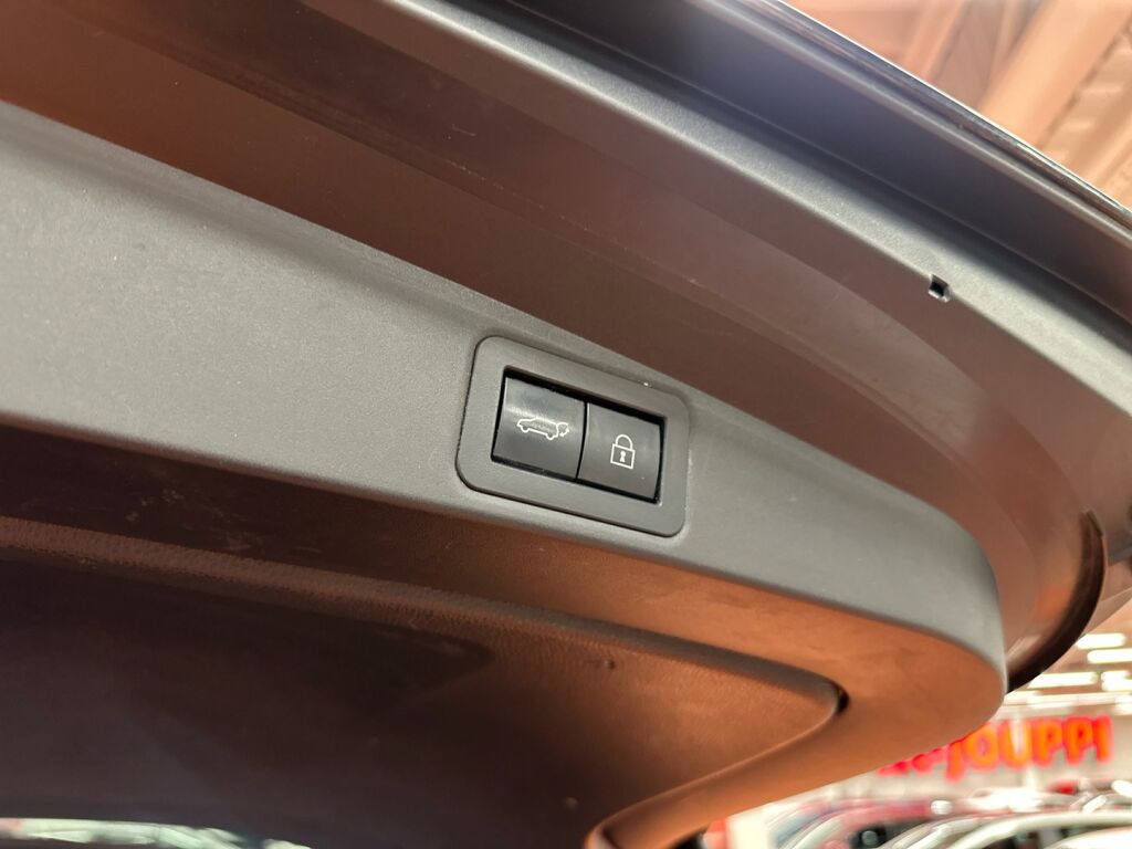 Toyota Corolla 2019 Musta