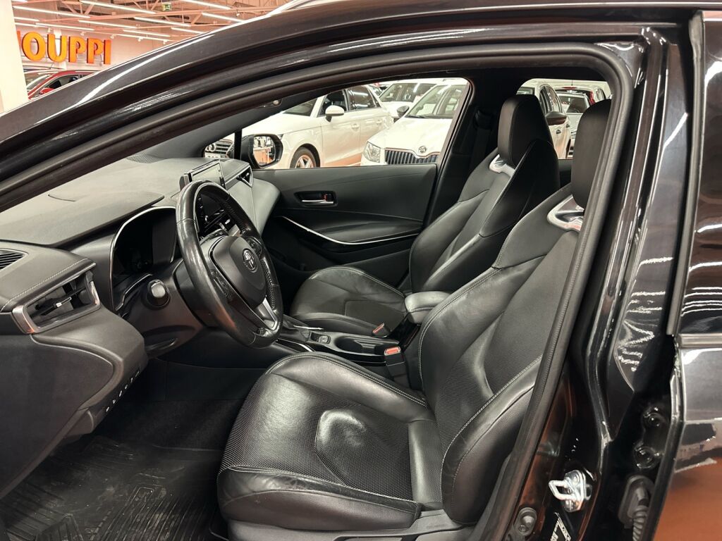 Toyota Corolla 2019 Musta