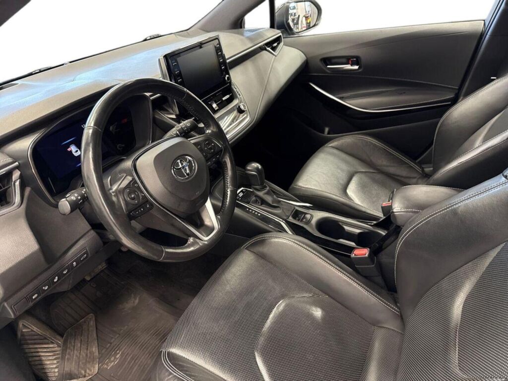 Toyota Corolla 2019 Musta
