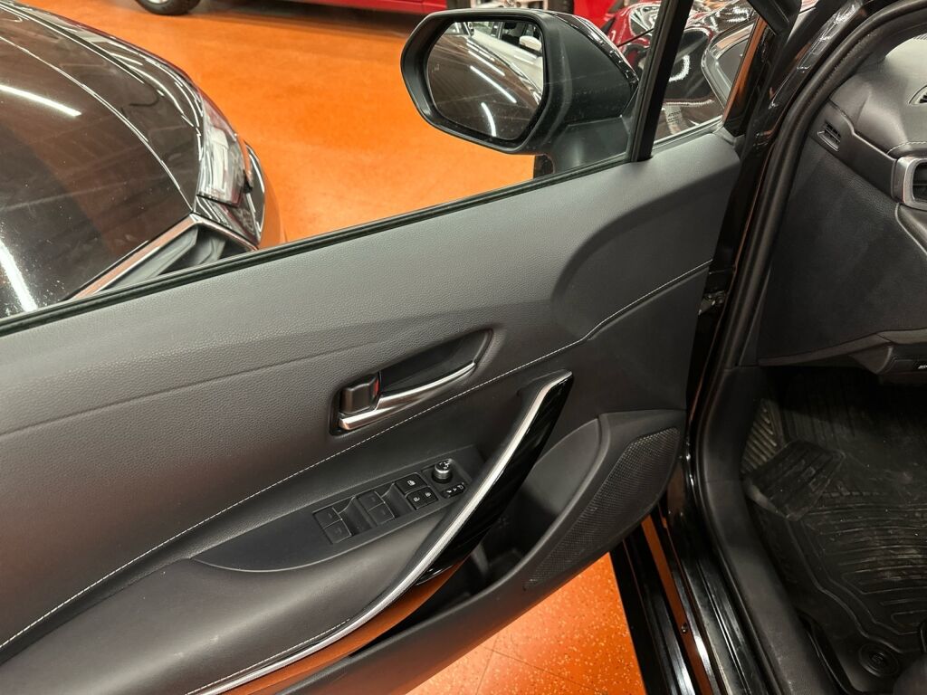 Toyota Corolla 2019 Musta