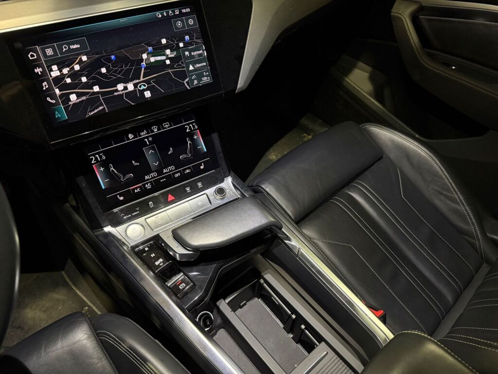 Audi e-tron 2019 Valkoinen
