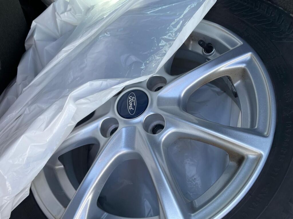 Ford Fiesta 2020 Valkoinen