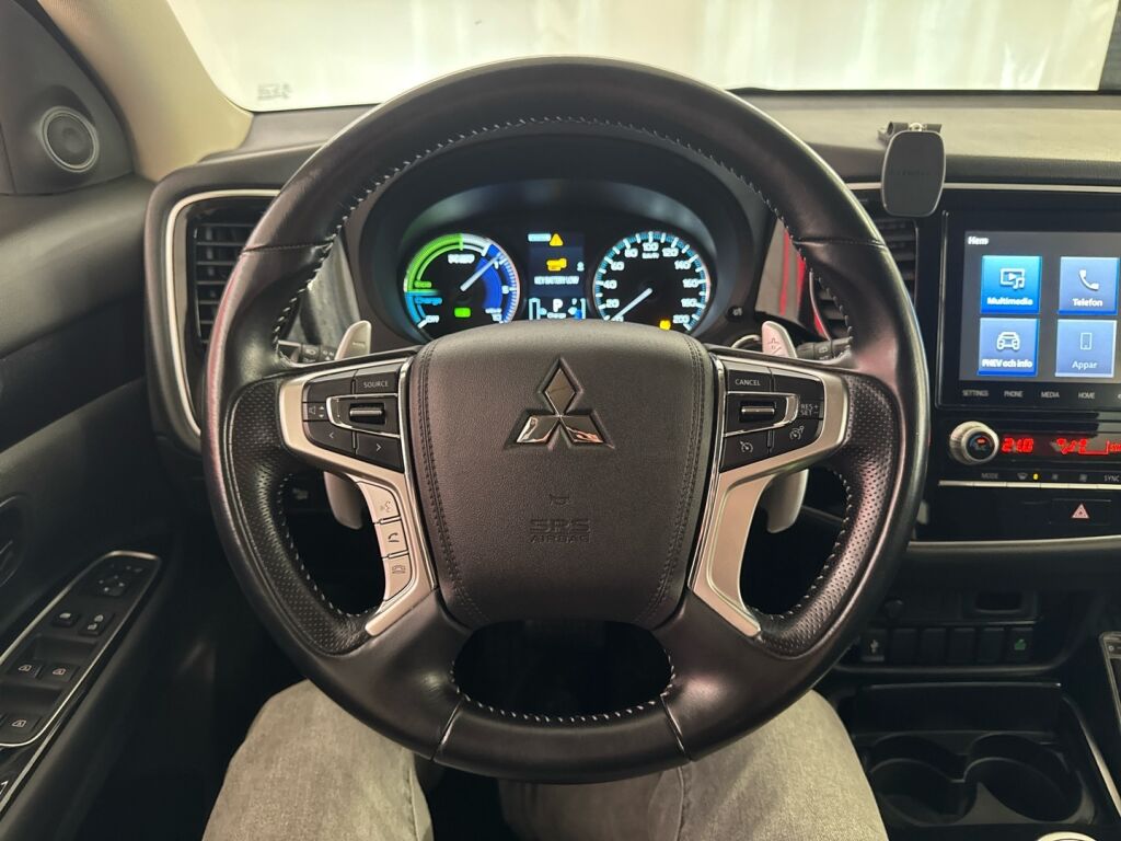 Mitsubishi Outlander PHEV 2020 Valkoinen