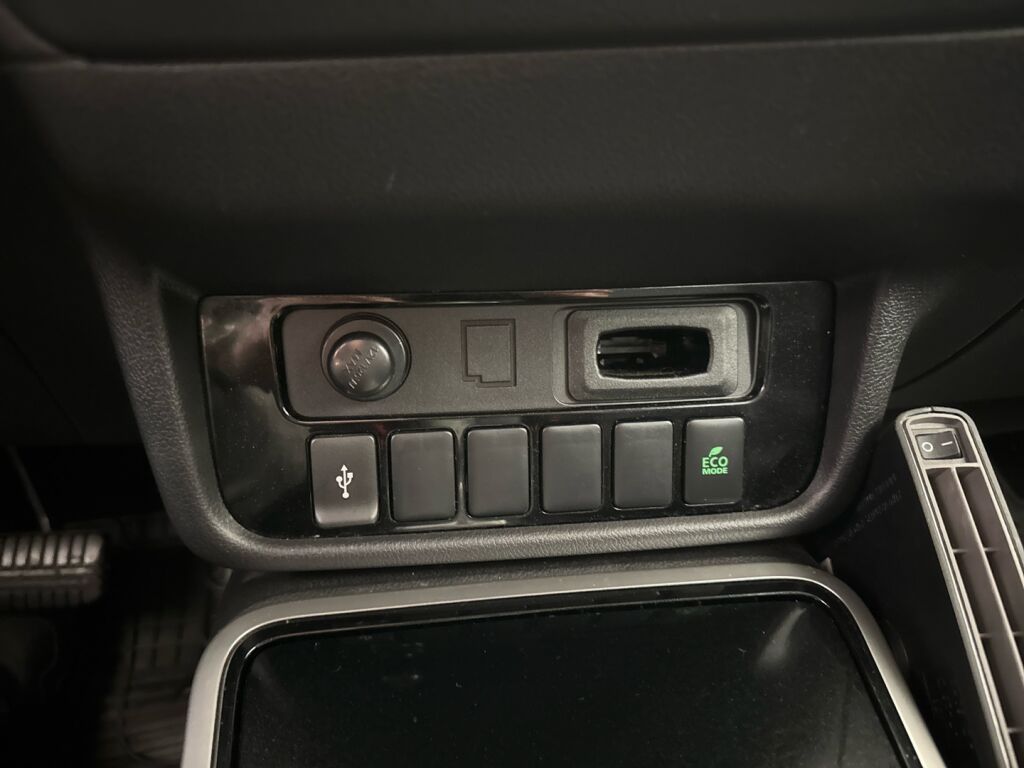 Mitsubishi Outlander PHEV 2020 Valkoinen