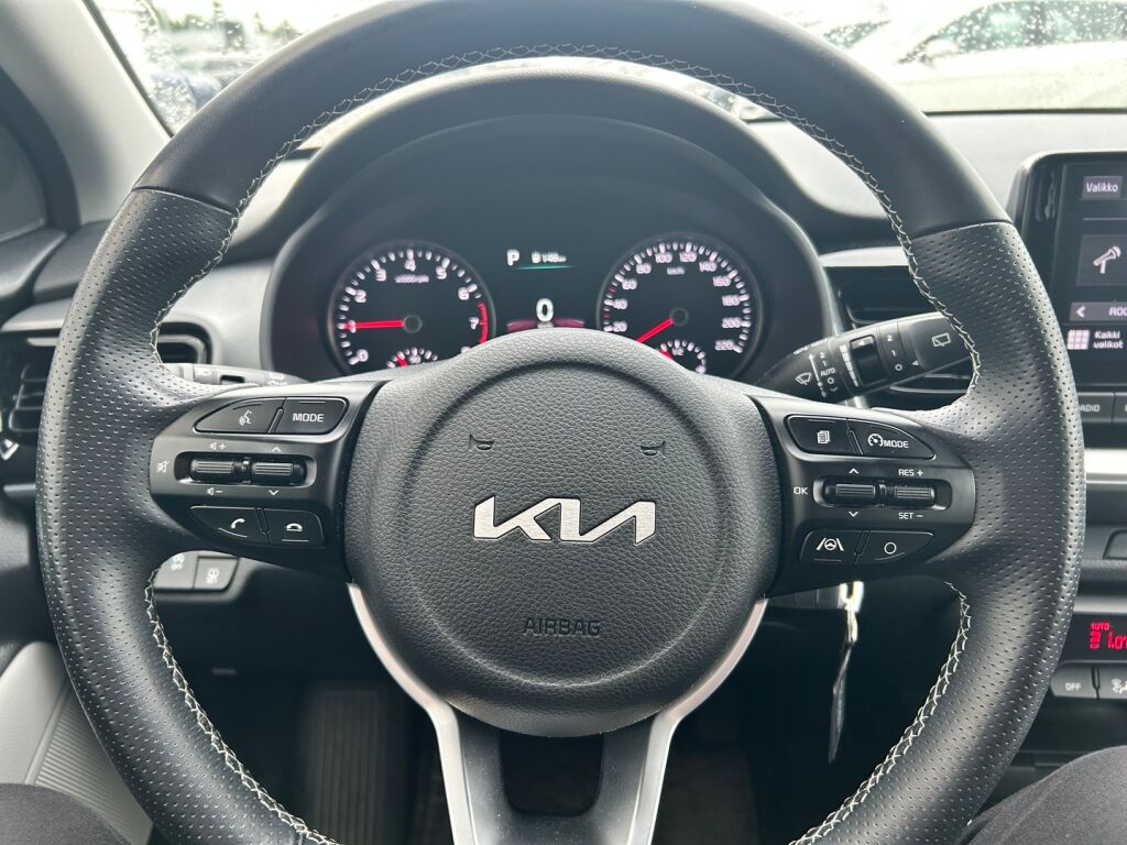 Kia Stonic 2022 Punainen