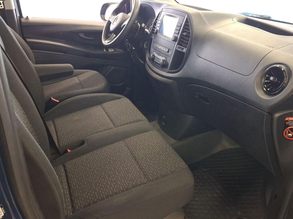 Mercedes-Benz Vito 2022 Sininen