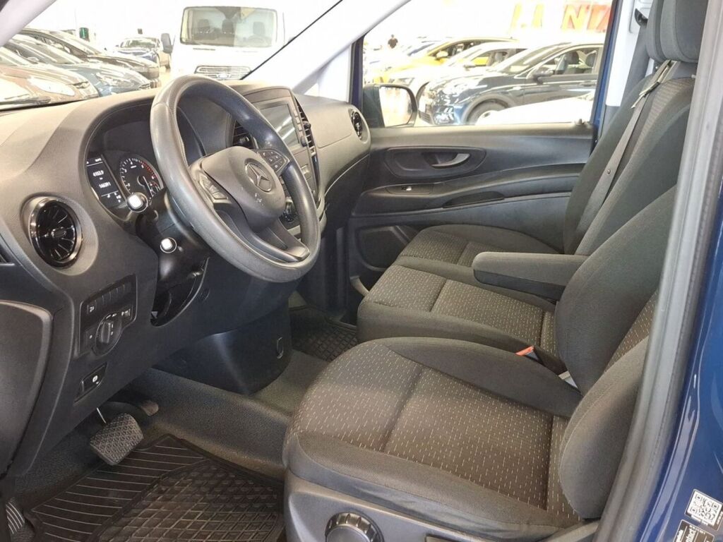 Mercedes-Benz Vito 2022 Sininen