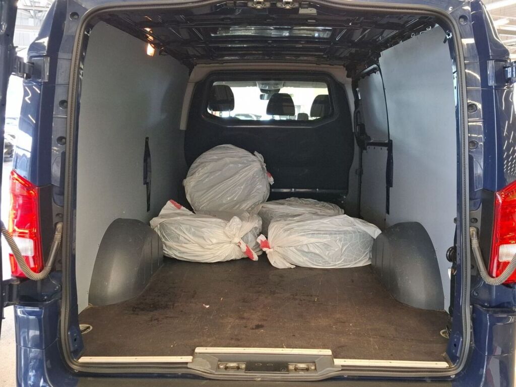 Mercedes-Benz Vito 2022 Sininen