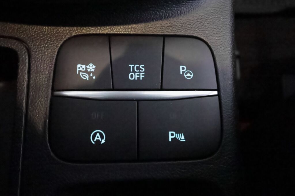 Ford Fiesta 2022 Musta