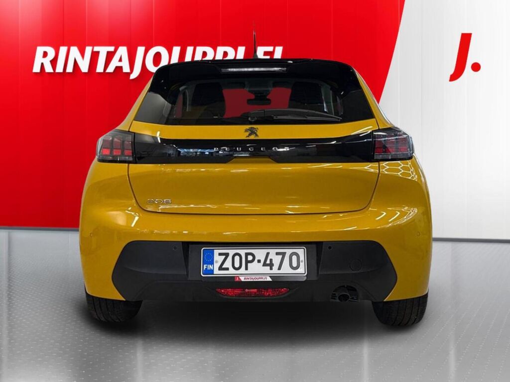 Peugeot 208 2023 Keltainen
