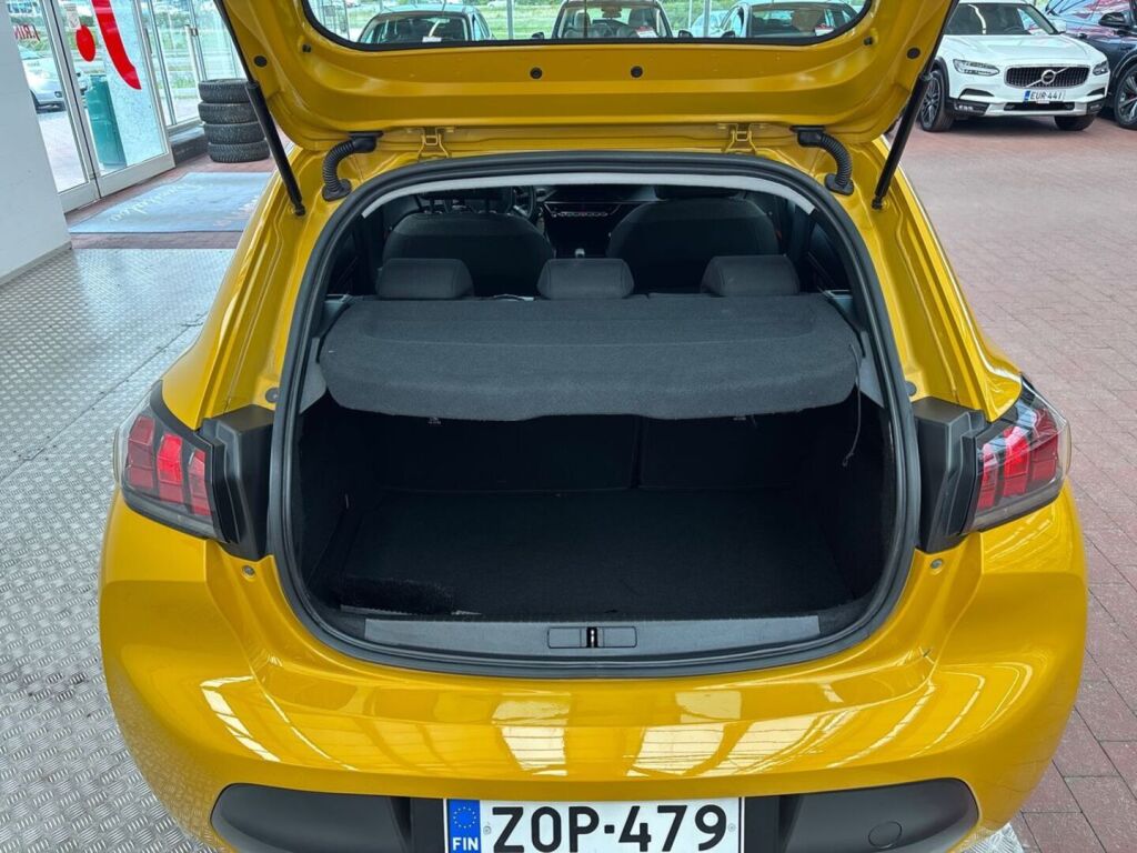 Peugeot 208 2022 Keltainen