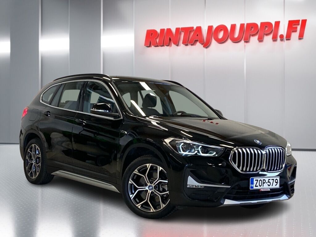 BMW X1 2022 Musta