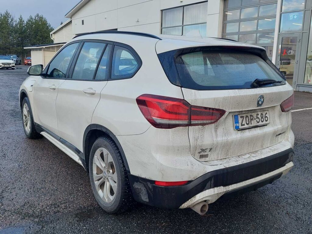 BMW X1 2022 Valkoinen